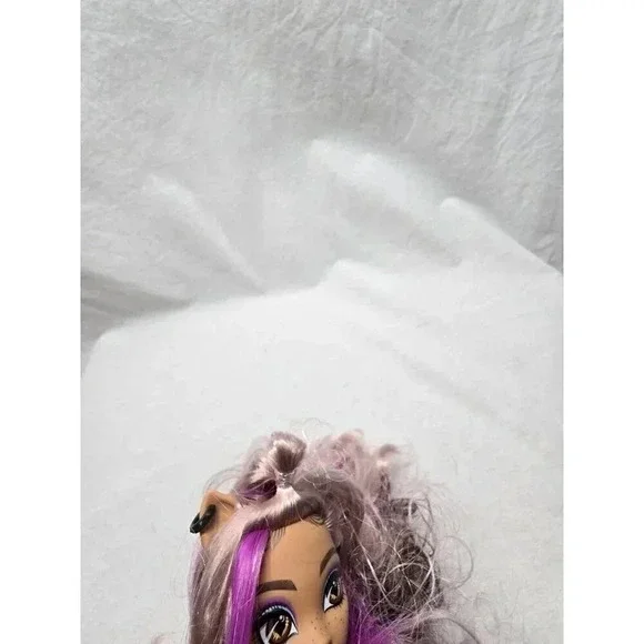 Monster High Clawdeen Wolf Doll G3 Reboot - Picture 5 of 9
